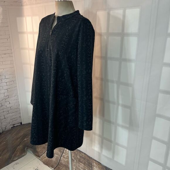 Ruti Black Long Sleeve Zip Neckline Casual Shift Dress With Pockets Size 1 or s/ - Picture 3 of 13
